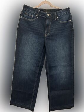 Women's Straight-Leg Jeans in Dark Blue